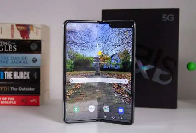 Galaxy Fold có tổng cộng sáu camera